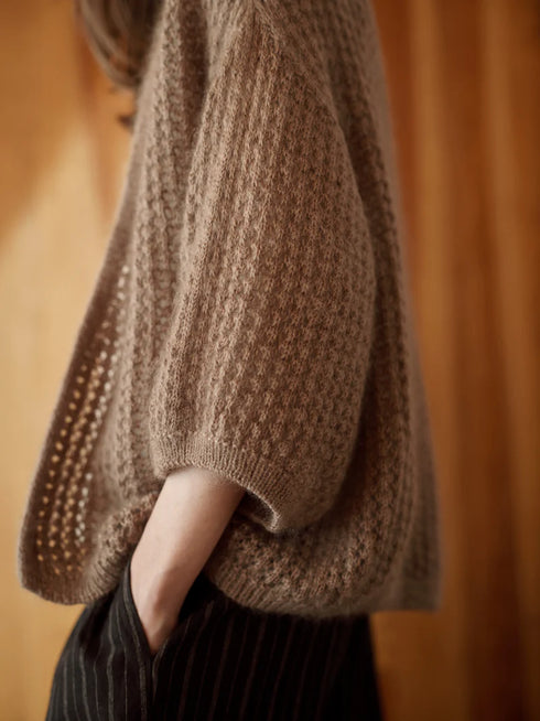 Meiju Kallio: Entwined Cables, Lace and Knitted Textures