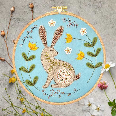 Corinne Lapierre: Felt Wild Hare Applique Hoop Kit