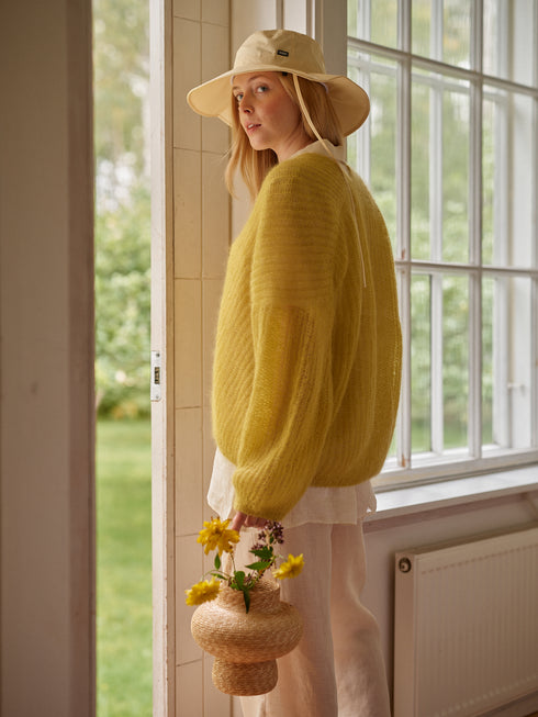 Laine Magazine 29 DAMSON