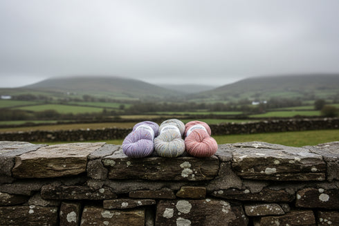 Beara Tweed in irischer Landschaft