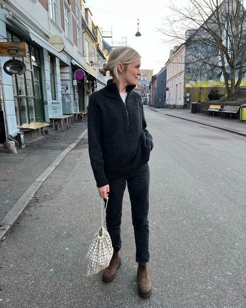 PetiteKnit Stickmönster på svenska- Hållbart Garnpaket Tillgängligt